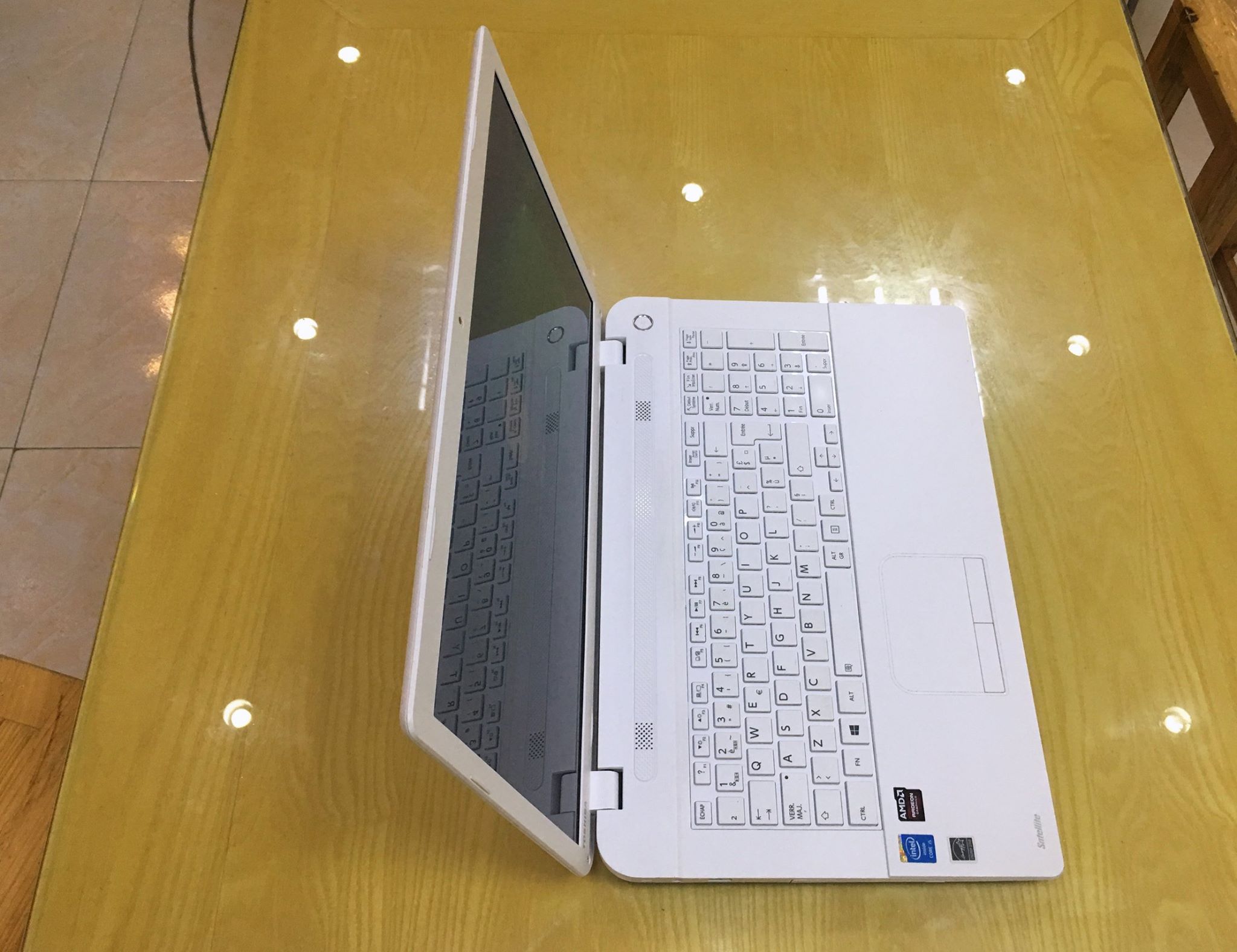 Laptop Toshiba Satellite Pro C70-9.jpg